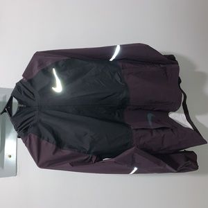 Nike Aero-Shield Windbreaker